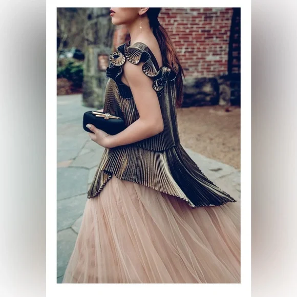 NEW Halogen X Atlantic-Pacific Large Pleated Asymmetrical Gold Black Lame Blouse - Picture 9 of 16